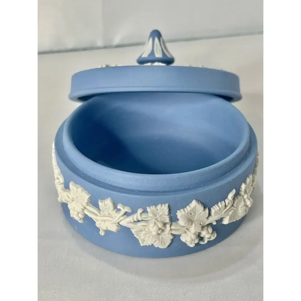 Wedgwood Blue Jasperware Round Acanthus Trinket Box Candy Dish
